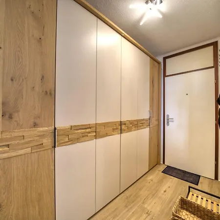 - Haus N, App 0n0505